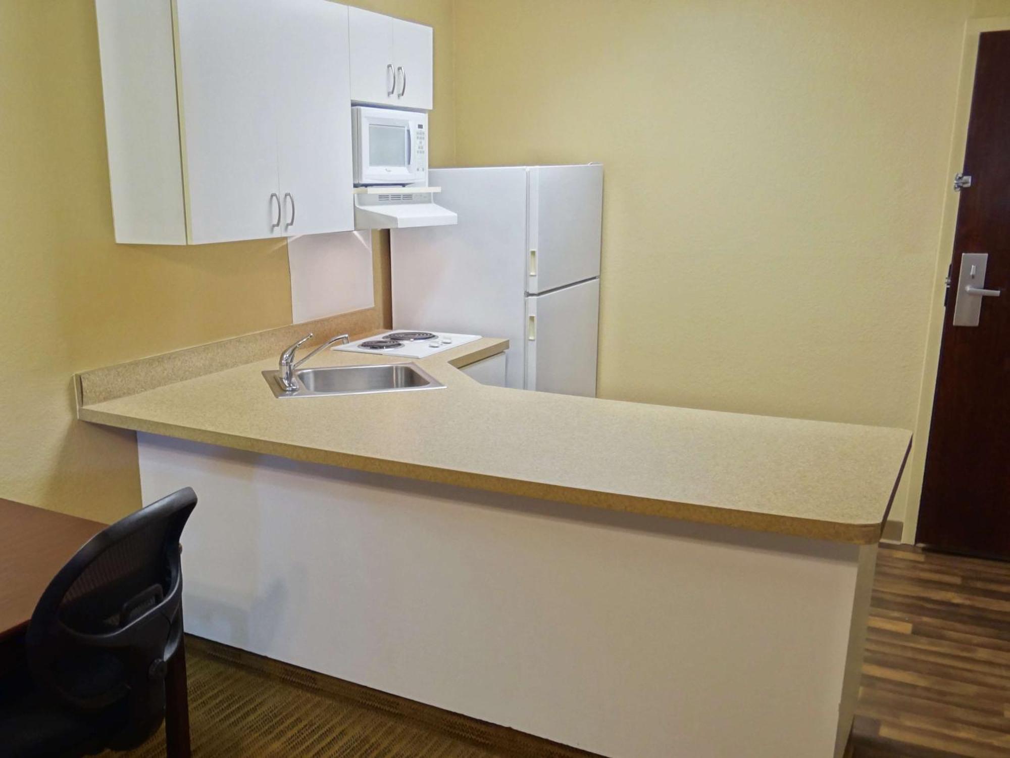 Extended Stay America Suites - Houston - Nasa - Johnson Space Center Nassau Bay Bagian luar foto