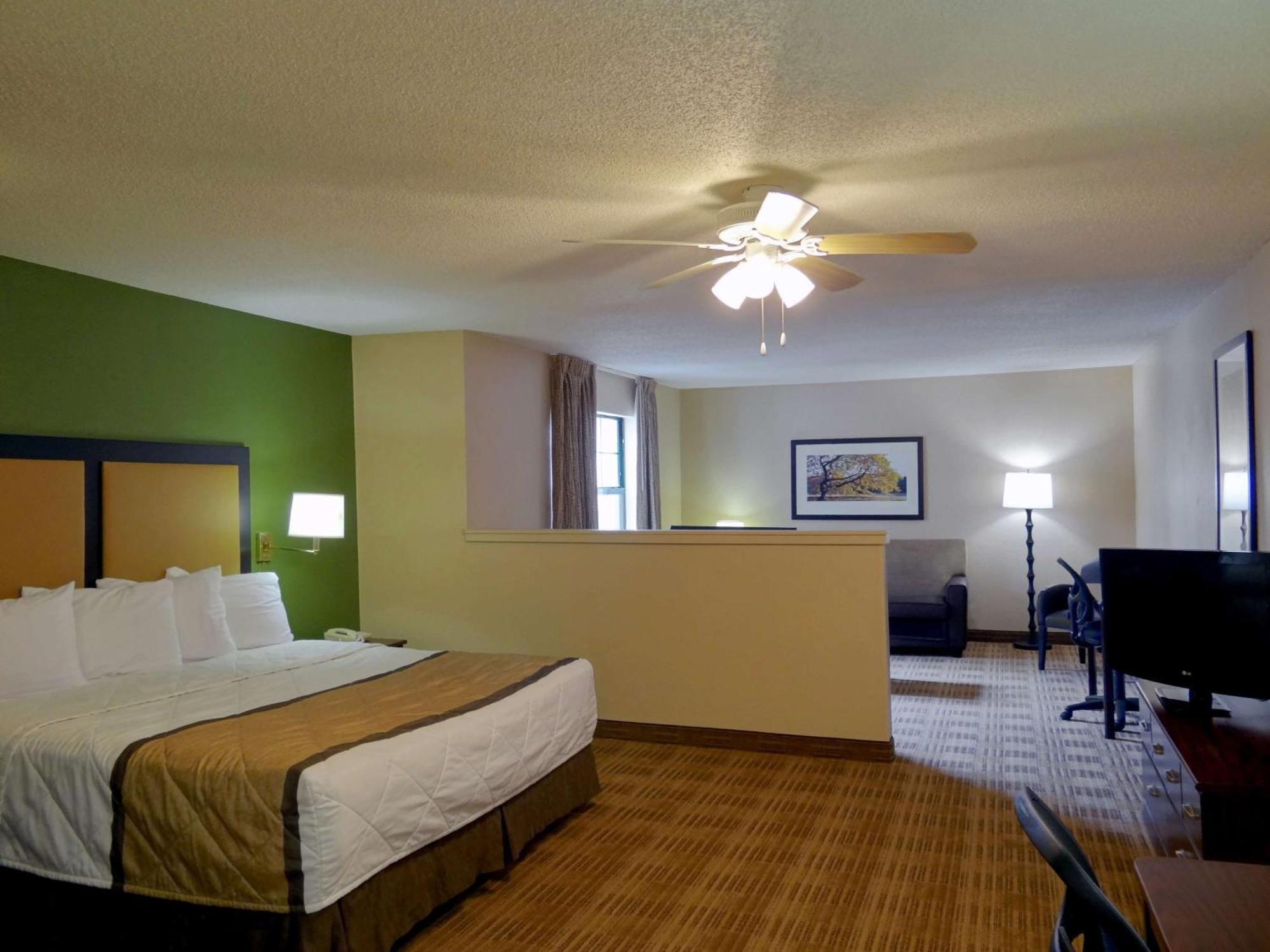 Extended Stay America Suites - Houston - Nasa - Johnson Space Center Nassau Bay Bagian luar foto