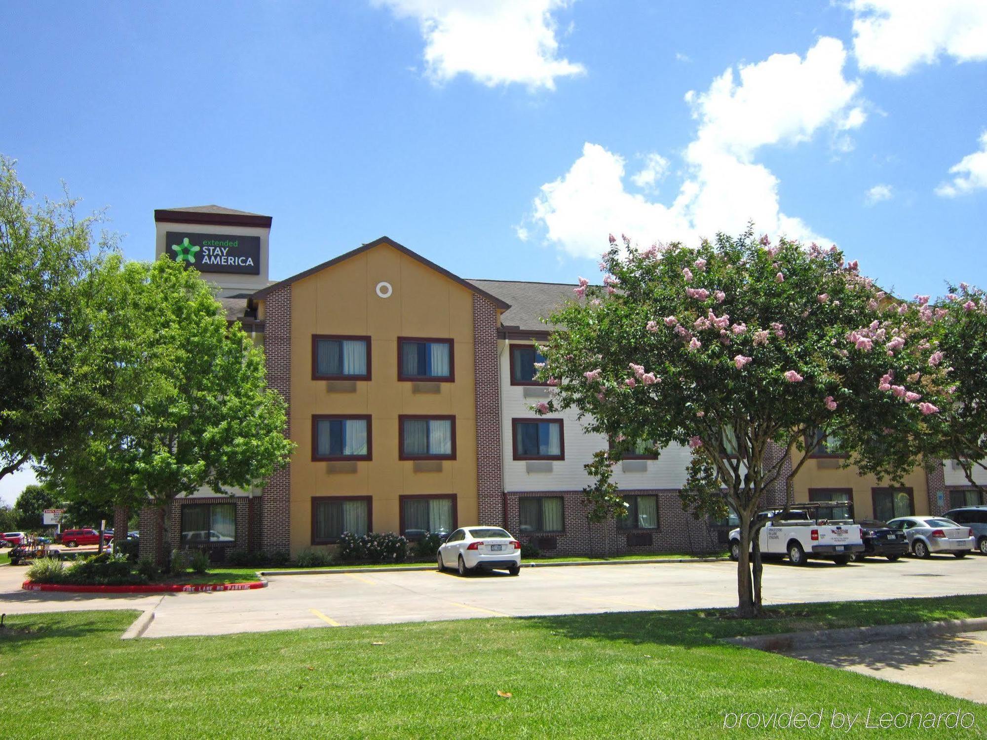 Extended Stay America Suites - Houston - Nasa - Johnson Space Center Nassau Bay Bagian luar foto