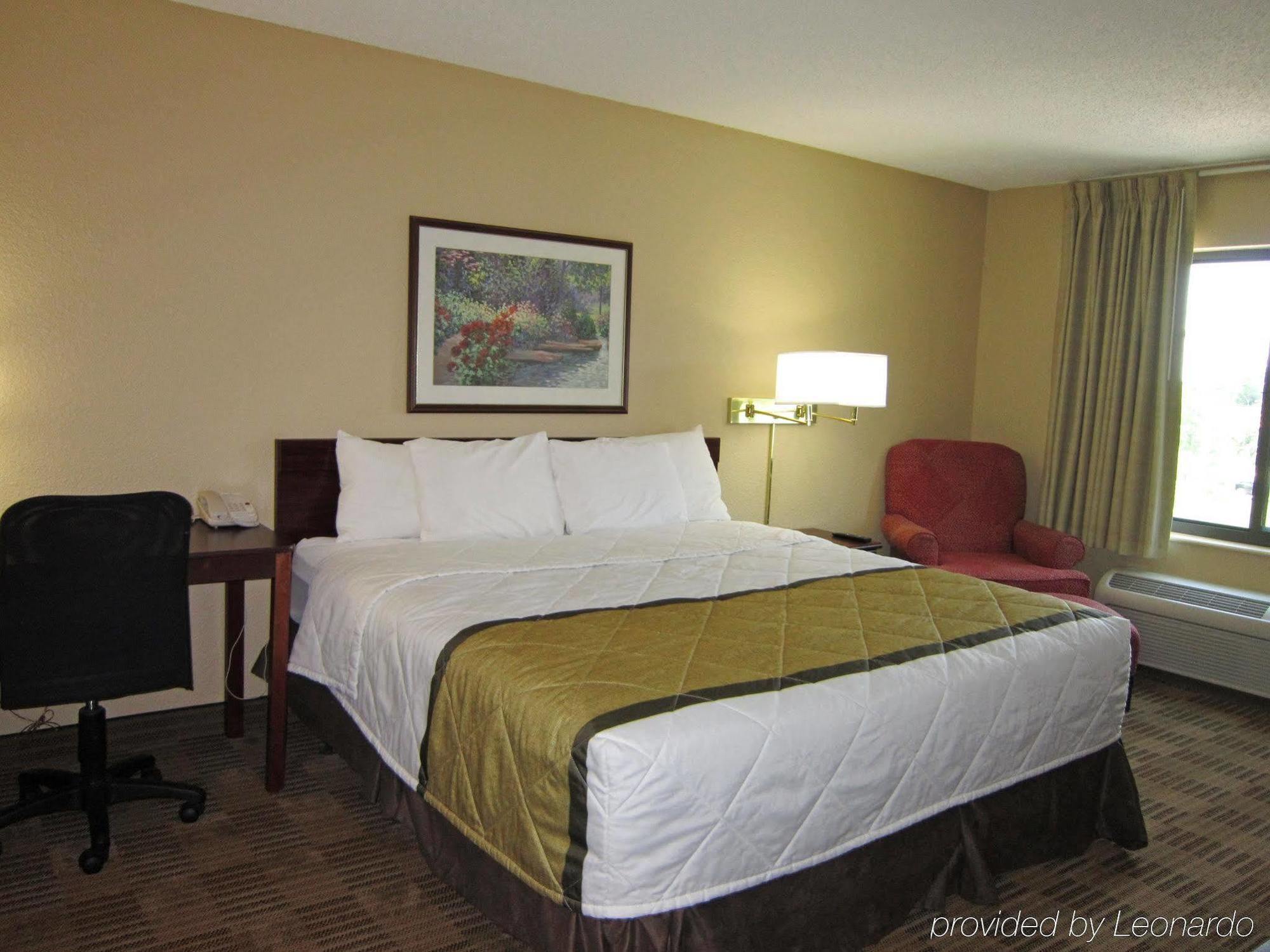 Extended Stay America Suites - Houston - Nasa - Johnson Space Center Nassau Bay Bagian luar foto